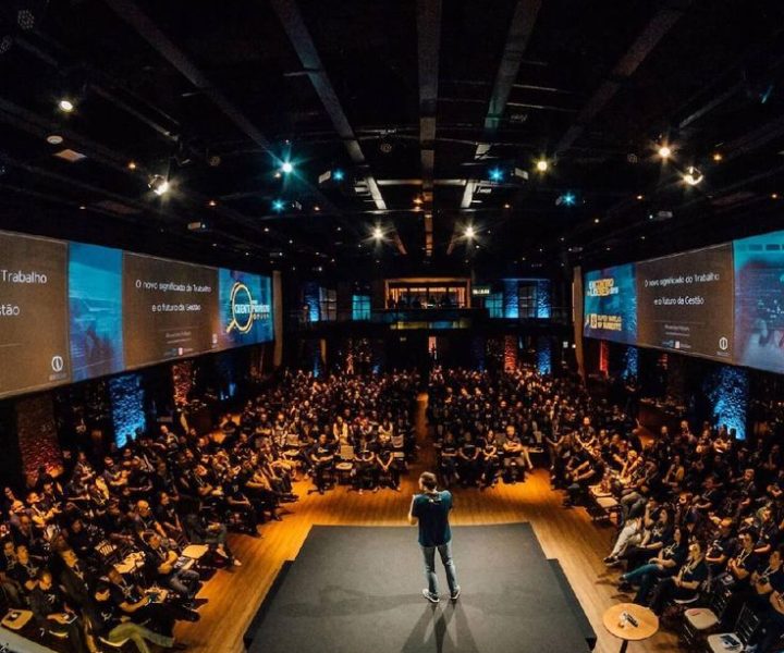 Tech is evolving faster than ever! Let's discuss the latest trends and their impact on business_ 🌐💼 #TechTrends2023 #BusinessImpact #MA_Khan (1)